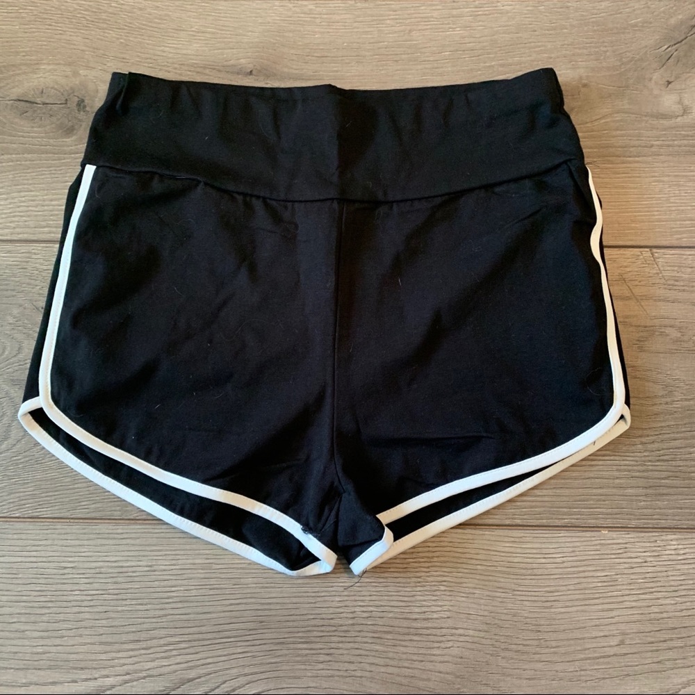 Black & White Dolphin Shorts | Shein | Size Medium (6) | Sporty + Swim Cover-Up